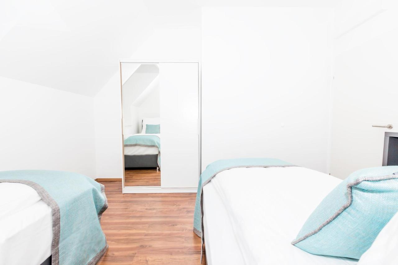Simtown Suite Apartments Vienna Luaran gambar