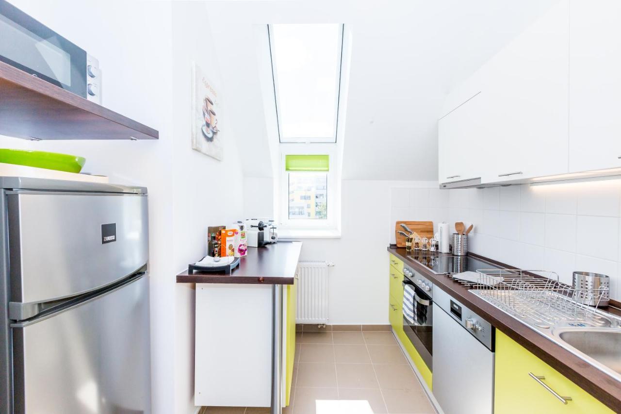 Simtown Suite Apartments Vienna Luaran gambar